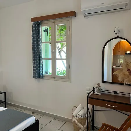 Vino Agia Anna (Naxos)